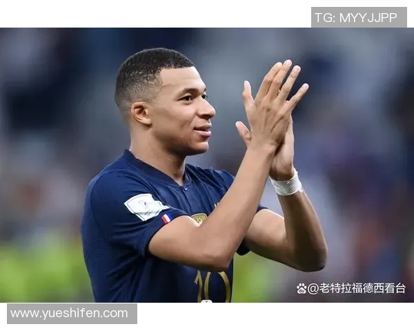 球王归来！姆巴佩领衔，帕尼尼足球球星卡新版燃情上线